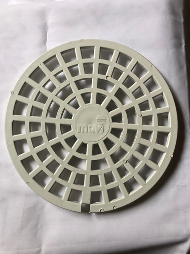 Tapa De Vereda De Skimmer Marca Mavi Tipo Rejilla