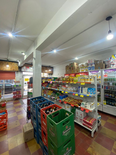 Venta Deposito+local+casa-isidro Casanova-permuta