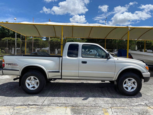 Imagen 7 de 15 de Toyota Tacoma 4x4 Legalizada V6
