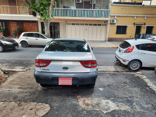 Imagen 6 de 10 de Renault Megane 2008 1.6 Tric Pack Gnc