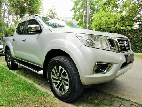Nissan Np300 D Cab 4x4 2.3 Aut 2017