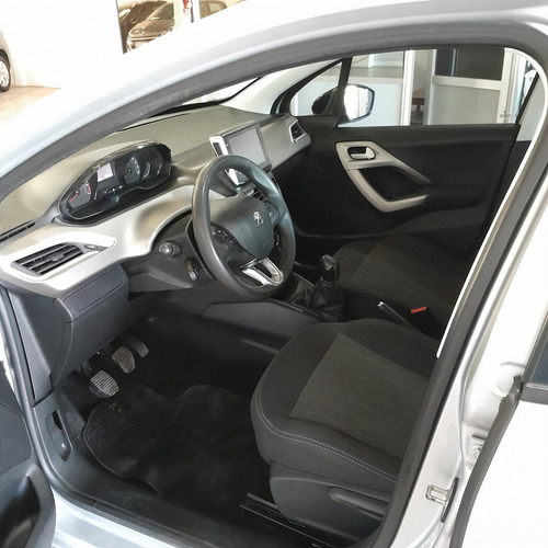 Peugeot 2008 1.6 Allure