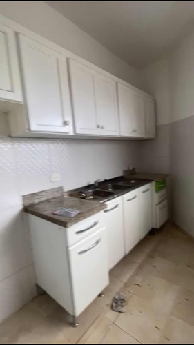 Apto. 3 Hab. Vacío Ensanche Ozama Rd$ 21 Mil