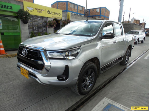 Imagen 1 de 25 de Toyota Hilux Srx