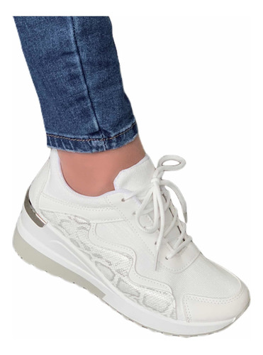Zapatillas Blancas De Vestir Diseño Con Taco Zapatízame