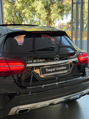Mercedes-Benz Clase GLA 1.6 Gla250 Amg-line 211cv