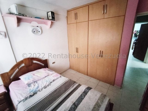 Imagen 27 de 30 de Casa En Venta En Cabudare, Zona La Mendera, Tanque Subterráneo De 4.000 Lts Con Su Pulmón E Hidroneumático, Cod 22-25661, Inf 0424-1398859, Jm9