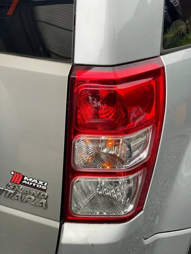 Suzuki Grand Vitara 2.4 4x2