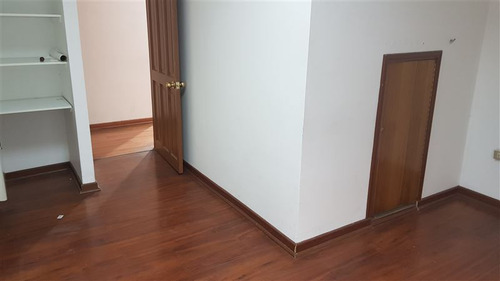 Imagen 10 de 30 de Oficina En Venta En Viña Del Mar