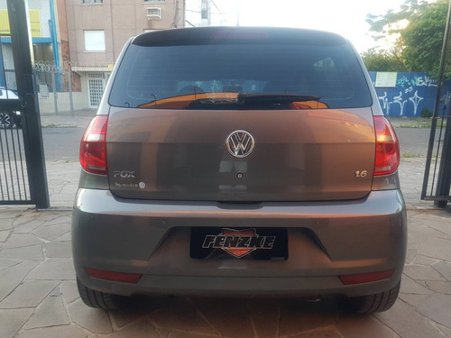 Volkswagen Fox 1.6 Mi 8v Flex 4p Manual