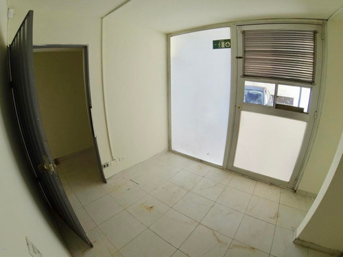 Comercial En Santa Barbara Rah Co: 21-1038