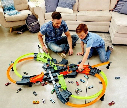 Imagem 4 de 4 de Pista Gigante Percurso Batida Carrinhos Hot Wheels Original