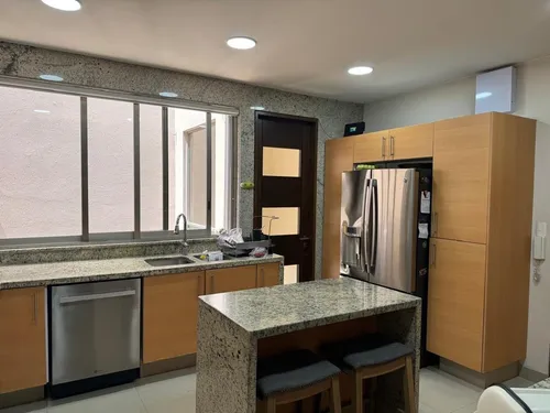 Casa En Venta En Lomas De Tecamachalco