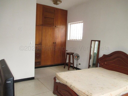 Imagen 4 de 14 de Casa En Venta Lomas Del Club Hipico Mls #22-1628 Km