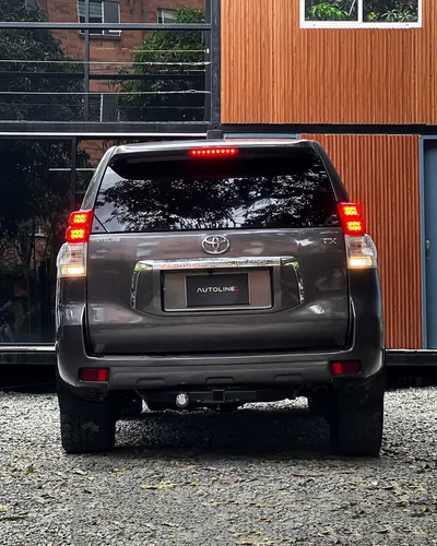 Toyota Prado TX 4.0 B2+