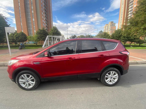 Imagen 8 de 15 de Ford Escape 2017 2.0 Se 245 Hp 4x2