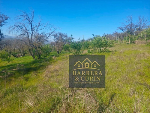 Hermosa Parcela De 5.000 M² Ubicada En El Exclusivo Valle Na