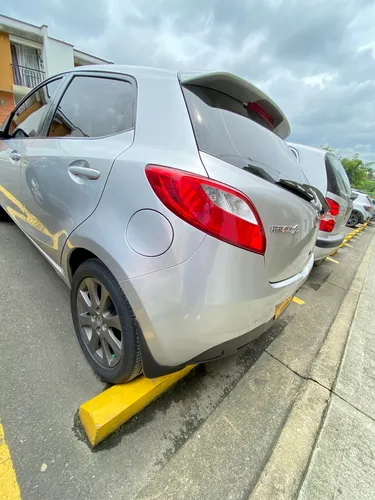 Mazda 2 1.5 Mod 2010 106mil Kl Originales Mecanico Plac