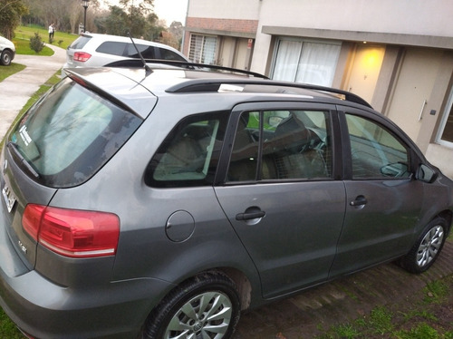 Volkswagen Suran 1.6 Comfortline 101cv 2015