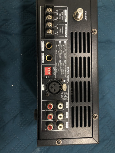 Amplificador Alpha Pro Ama E60 60w Rms Negro (Usado)