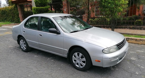 Imagen 9 de 15 de Nissan Altima Automático 1995