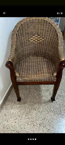 Sillon Rattan A Reparar Se Abre Para Los Costados Marrón (Usado)