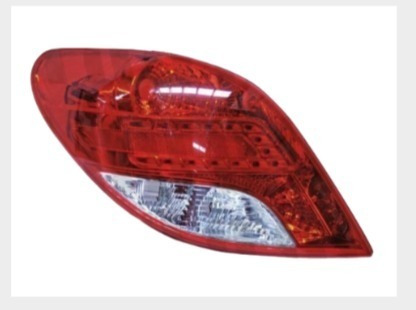 Foco Trasero Izquierdo Peugeot 207 Trendy 2010-2012