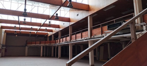 Local Comarcial En Arriendo En Santiago