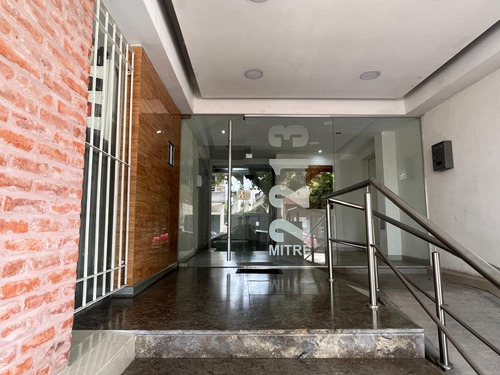 Departamento De Dos Ambientes En Planta Baja