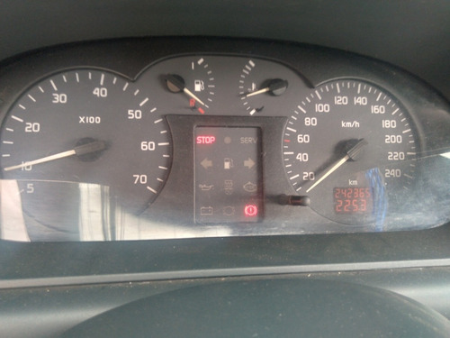 Renault Scenic 2000 2.0 Rxe 5p