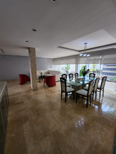 Imagen 11 de 18 de Townhouse En Venta Urb Trigal Norte (solo Cliente) Da