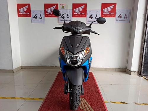 Imagen 12 de 19 de Honda Dio Dlx