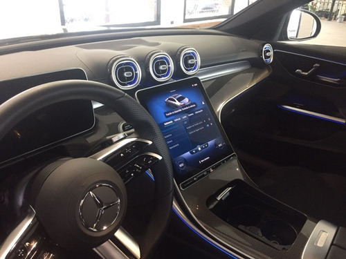 Imagen 12 de 19 de Mercedes Benz Clase C 300 Amg Line