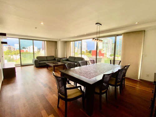 Departamento Con Gran Vista En Campos Eliseos Esquina Arquim