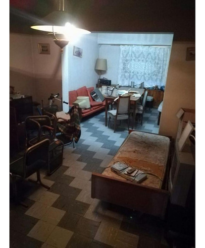 Casa En Excelente Ubicacion Acepta Permuta !!!!!