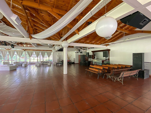 Imagen 6 de 14 de Alquiler De Quinta Para Salón De Eventos, Canning Ezeiza