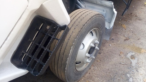 Vw 7100/ 2001 Baú