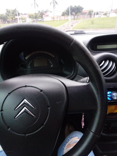 Citroën C3 1.4 8v Exclusive Flex 5p 2010