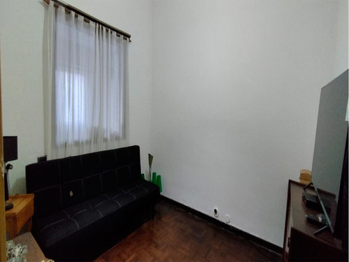 Casa En R. Sanez Peña Al 1000 (junin)