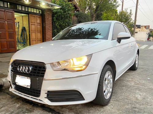 Imagen 1 de 12 de Audi A 1 1.2 Turbo Tfsi Blanco Impecable