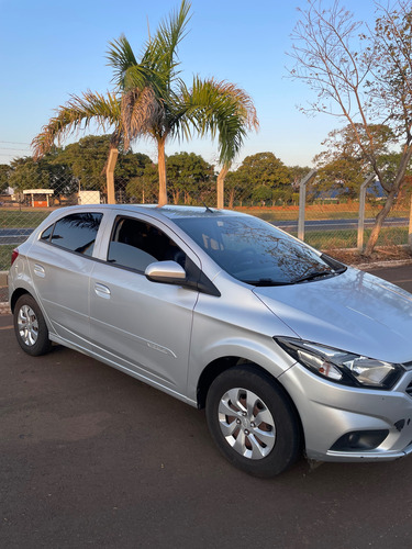 Chevrolet Onix 1.0 Lt 5p