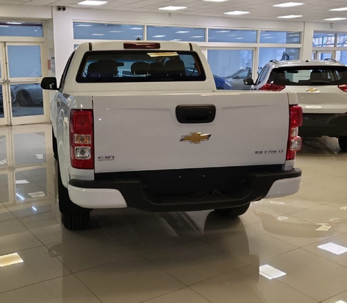 Imagen 4 de 25 de Chevrolet S10 Cd Lt 4x4 0km Patentado Sin Rodar 2022 As Br*