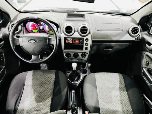Ford Fiesta Fiesta Hatch Class 1.0 (Flex)