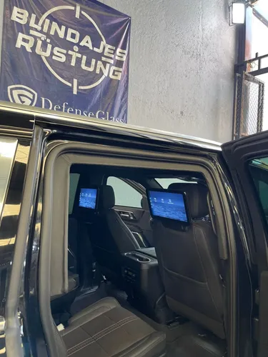 Chevrolet Suburban 6.2 High Country 4X4 At
