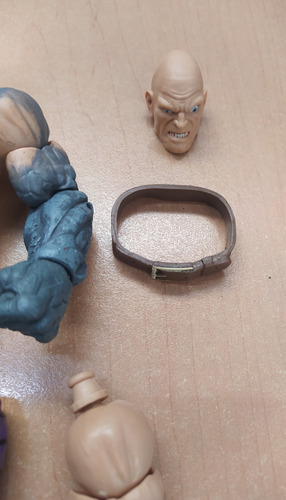 Absorbing Man Marvel Legends (Usado)