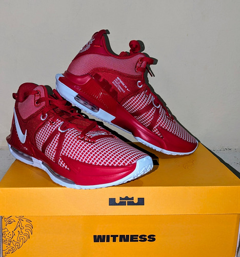 Nike Lebron Witness 12 Y 13