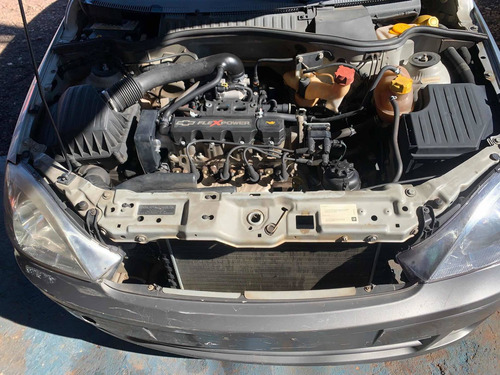 Imagem 6 de 8 de Sucata Para Venda De Peças Chevrolet Corsa 1.0 8v Flexpower