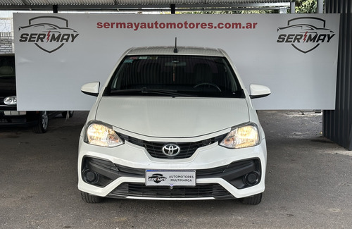 Toyota Etios 1.5 Sedan X