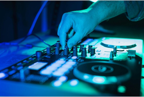 Gemini Sound Gmx Controlador De Dj E Leitor Multimédia Ve...