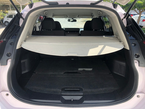 Imagen 10 de 15 de Nissan X-trail Sense 2 Filas 2.5l 2019 Iva Credito Financiam